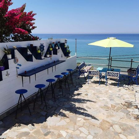 Whole Apartment In Loutsa With Amazing View Exterior foto