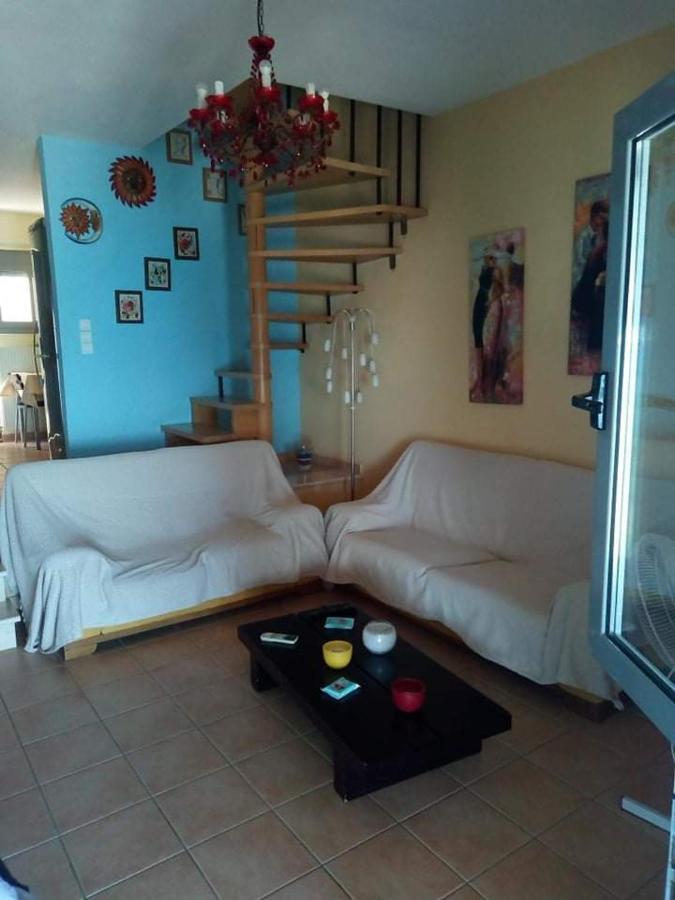 Whole Apartment In Loutsa With Amazing View Exterior foto